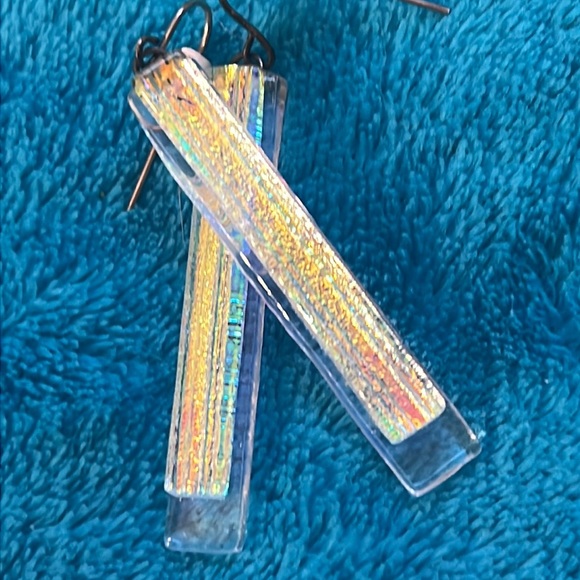 Dichroic glass earrings - Picture 5 of 9